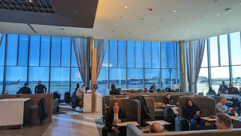 New Delta SkyClub ORD Terminal 5